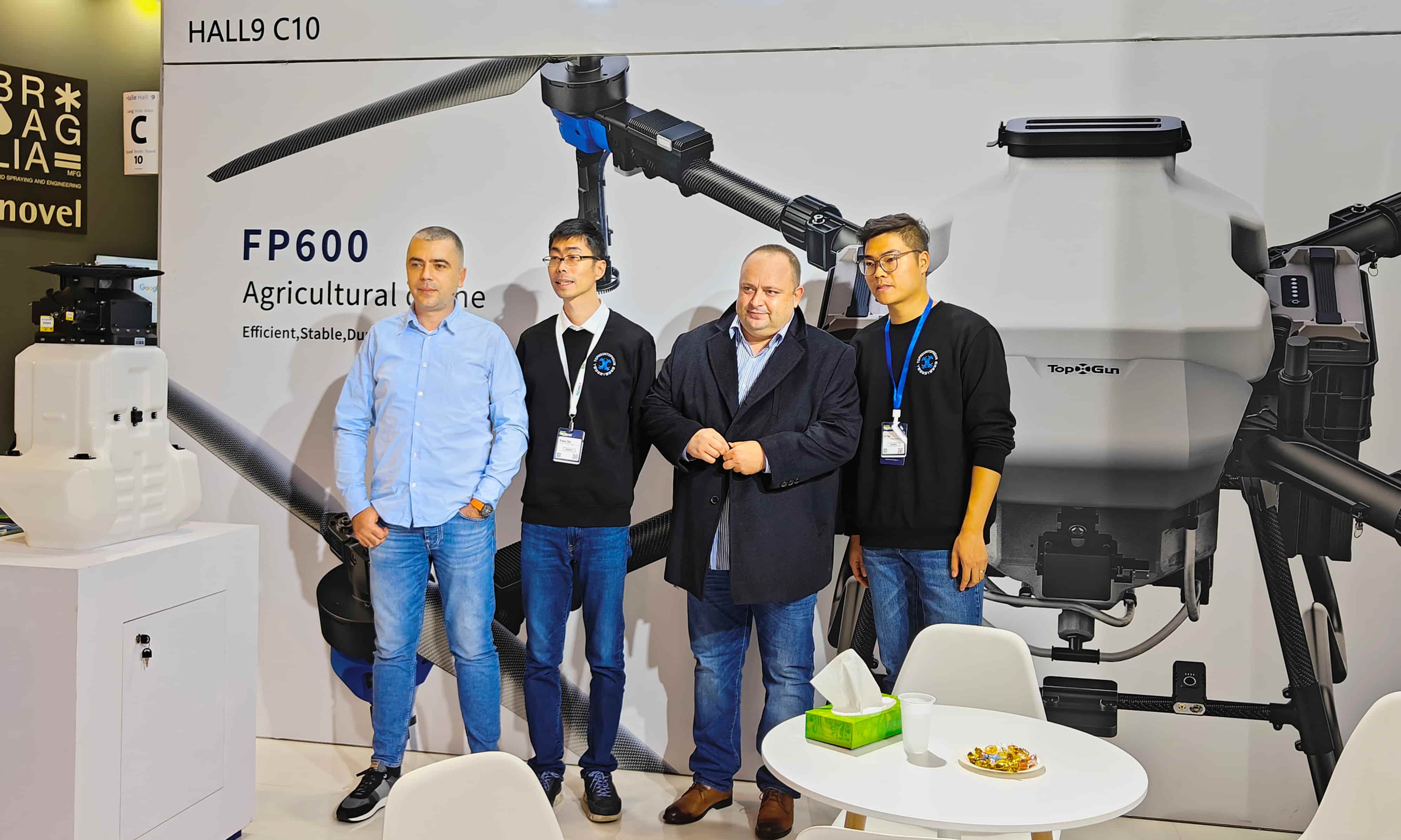 Topxgun presenta sus últimos drones agrícolas en AGRITECHNICA 2023 en Hannover, Alemania